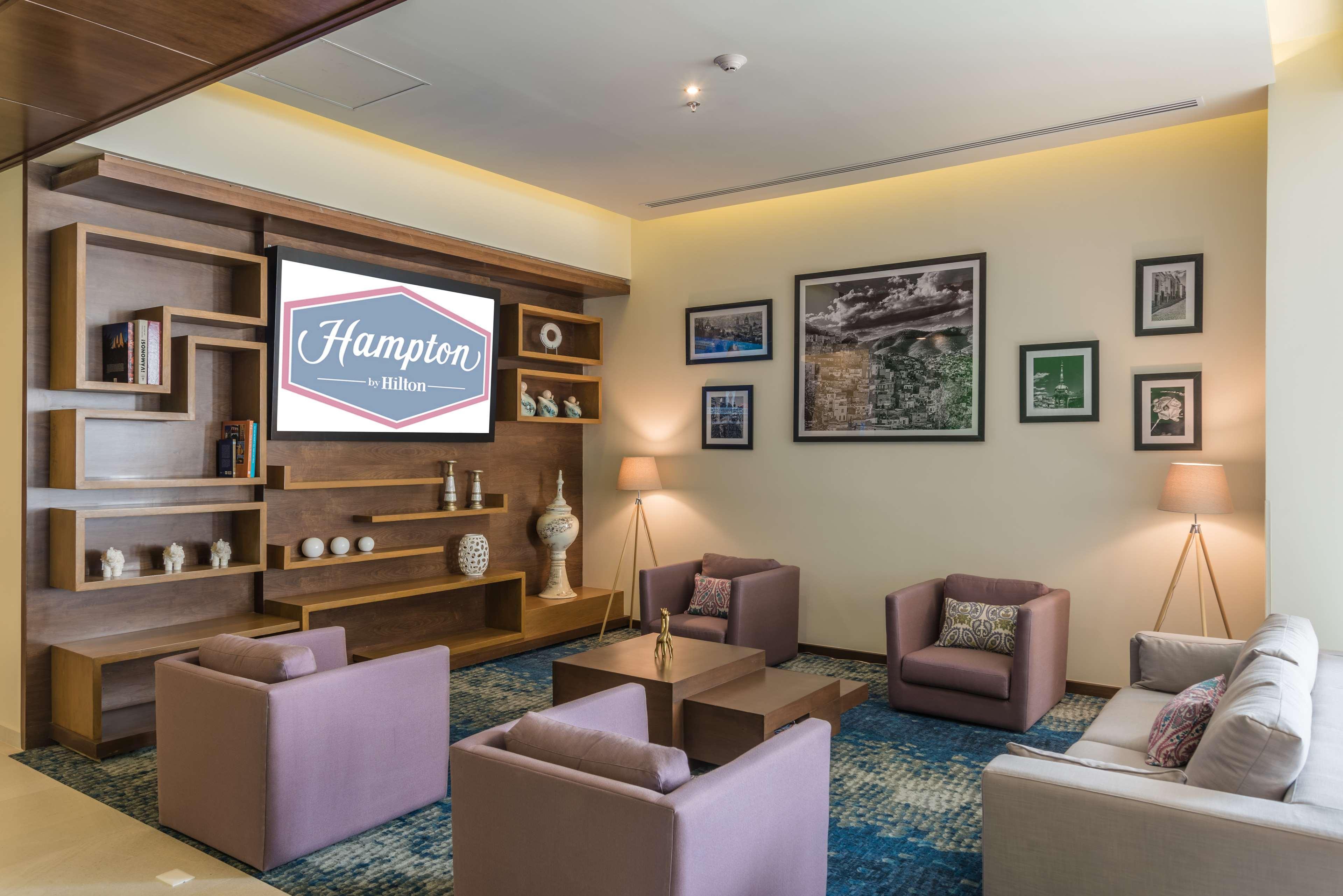 Hampton Inn & Suites By Hilton Salamanca Bajio Esterno foto